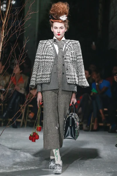 Look 13